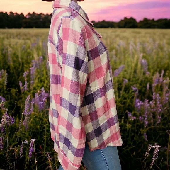 CW Classics Plaid Longsleeve Top Size M NWOT - Picture 2 of 5